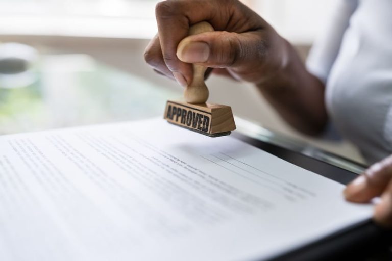 Five Reasons Why Your Business Should Hire A Notary